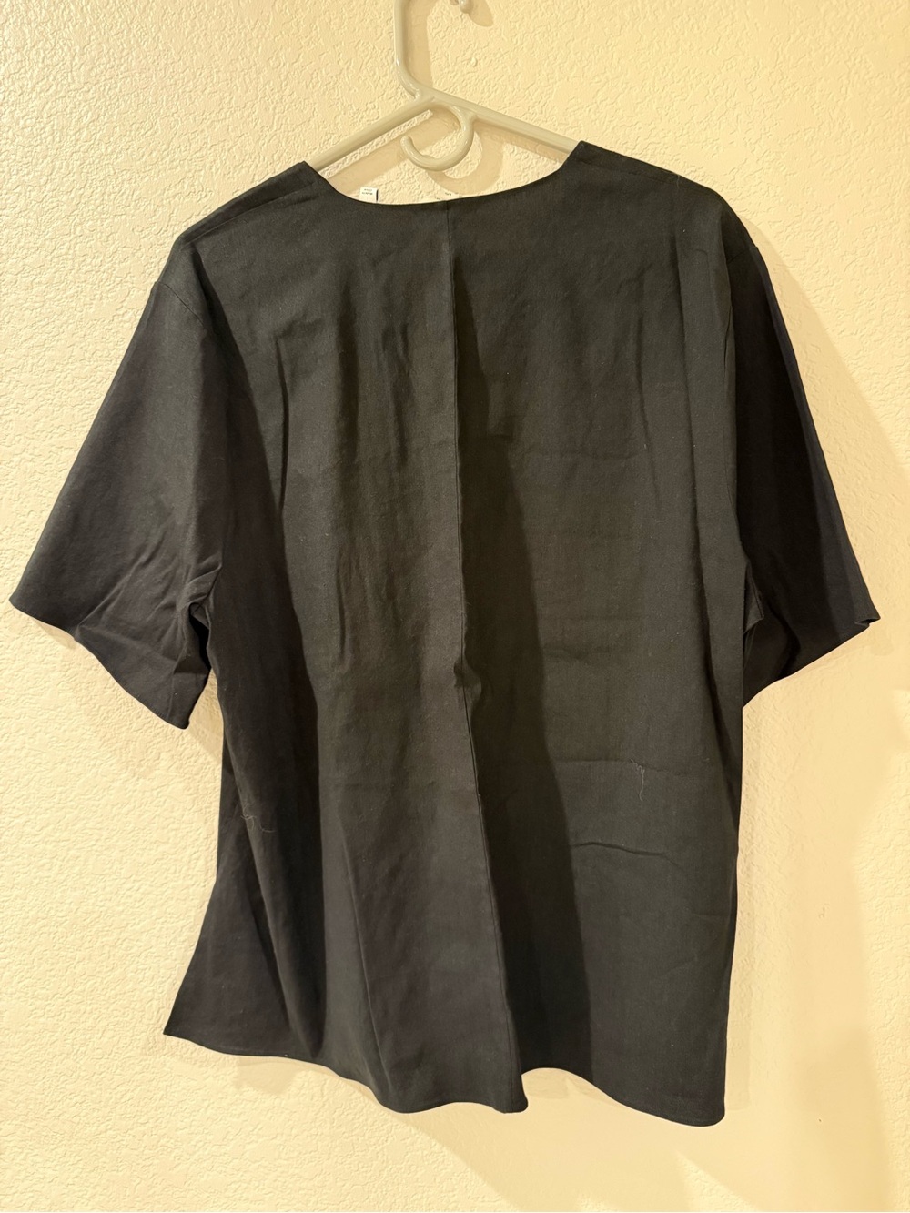 Vince Black Short-Sleeve Linen Shirt - Picture 3 of 4